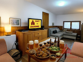 10-duchonka-chata-predaj-obyvacka-pohoda