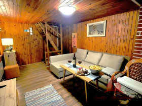 12-duchonka-chata-predaj-krb-izba-obyvacka-vecerna-pohoda