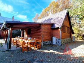 2-duchonka-chata-predaj-posedenie-pod-strechou