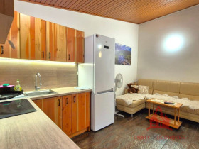 15-duchonka-chata-predaj-kuchyna-pohlad